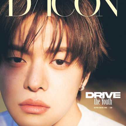 DICON VOLUME N°33 ALPHA DRIVE ONE - Cover : ALPHA DRIVE ONE LEO TYPE A