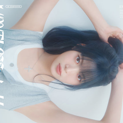 DICON VOLUME N°32 LE SSERAFIM LIMITLESS RHYTHM - Cover : LE SSERAFIM HONG EUNCHAE TYPE A