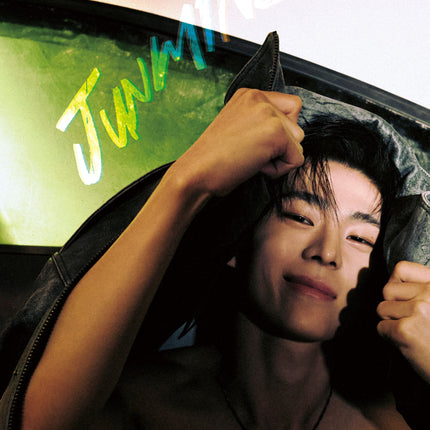 ESQUIRE PHOTOBOOK : JUNMINE - Cover : KIM JUN MIN TYPE A