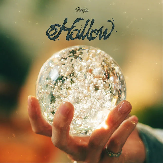 STRAY KIDS - [Hollow] STANDARD Ver.