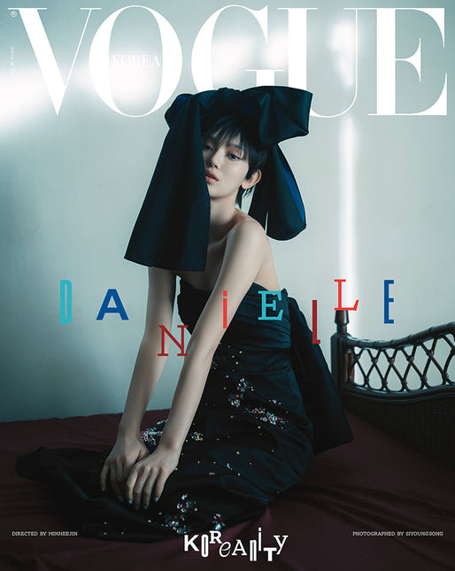 VOGUE - [2025, January] - Cover : DANIELLE TYPE H