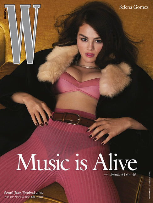 W Voulme 6 - [2025, June] - Cover : SELENA GOMEZ