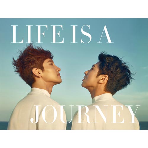 TVXQ! - LIFE IS A JOURNEY PHOTO BOOK - KPOPHERO